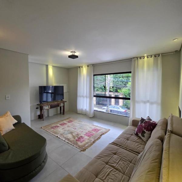 Apartamento a 150 metros da Praia Brava