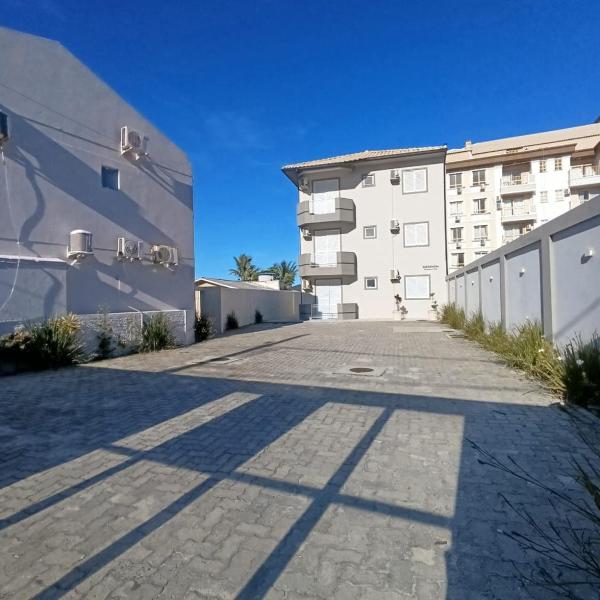 Apartamento térreo, 30 metros do mar no centrinho de Ingleses! - Foto 5