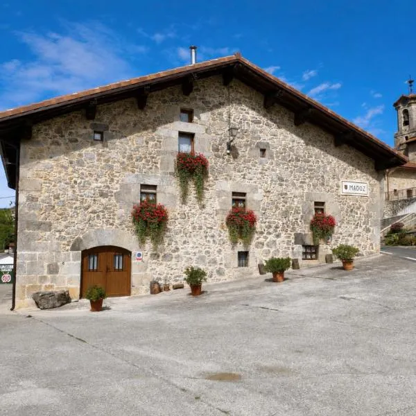 Hermoso Caserío Navarra. (Madoz), Hotel in Madoz