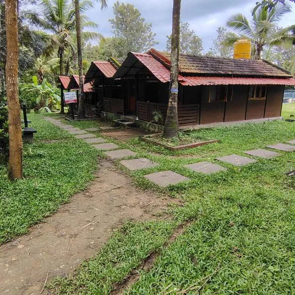 Farmers Son CampingGround, hotelli kohteessa Sakleshpur