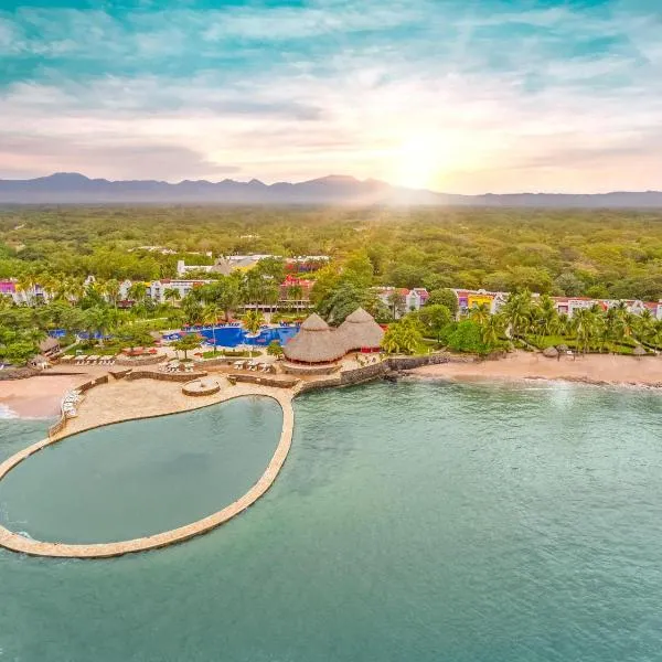 Royal Decameron Salinitas - All Inclusive โรงแรมในลอสโกบานอส