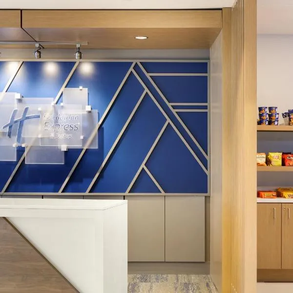 Holiday Inn Express & Suites Sarasota Bradenton by IHG, hotell i Sarasota