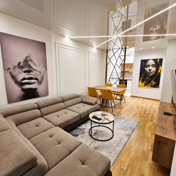 Moderan i stilski apartman - miran deo Novog Sada, Hotel in Novi Sad