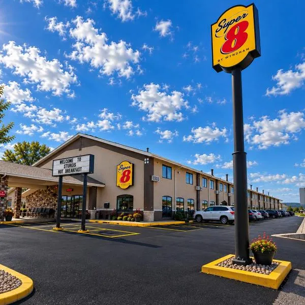 Super 8 by Wyndham Sturgis, hotel in Sturgis