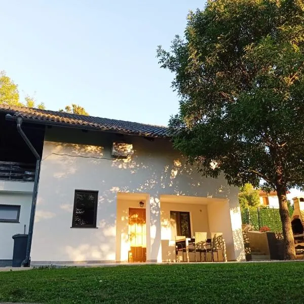 Kuća za odmor KLARIDA, מלון בDonja Stubica