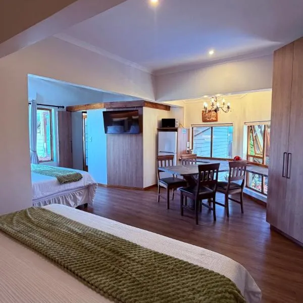 The Wood House, hotel u gradu Empangeni