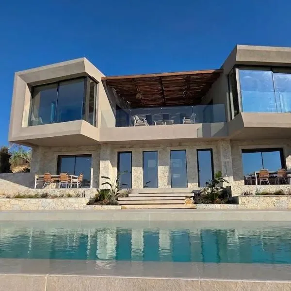 Katevasidi Retreat، فندق في Avliótai
