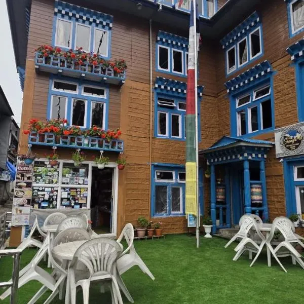 Shangri-la Guest House, hotell sihtkohas Phakding