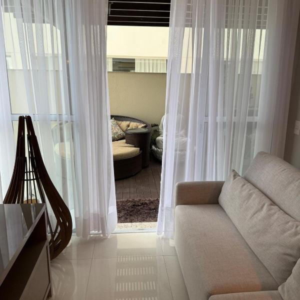 Luxury Bc apartment, 3BD, 2 garages, gym, leisure