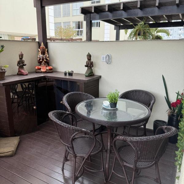 Luxury Bc apartment, 3BD, 2 garages, gym, leisure - Foto 4