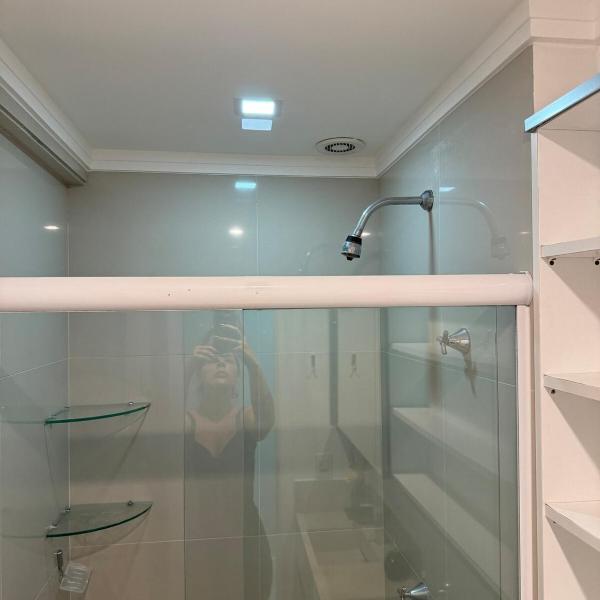Luxury Bc apartment, 3BD, 2 garages, gym, leisure - Foto 3