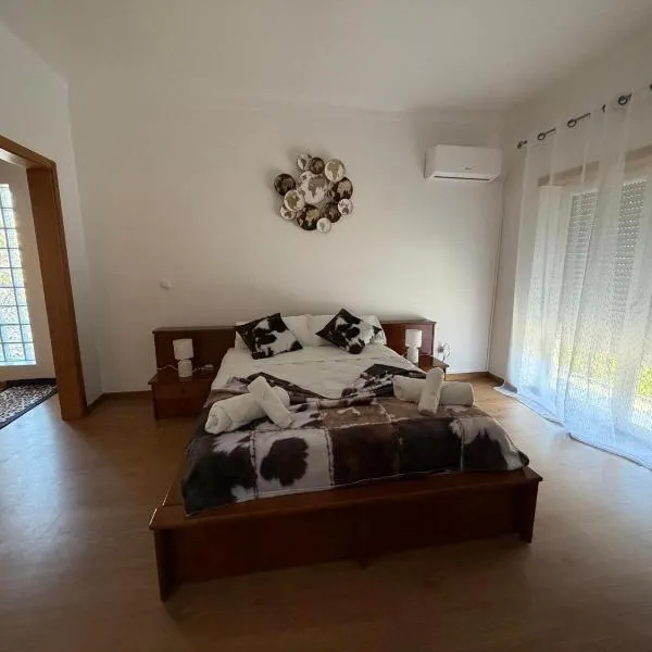 Casa da Tininha โรงแรมในอัลโกบาซา