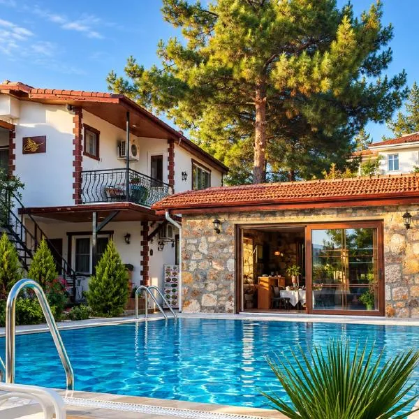 Pınar Otel، فندق في باموكالي