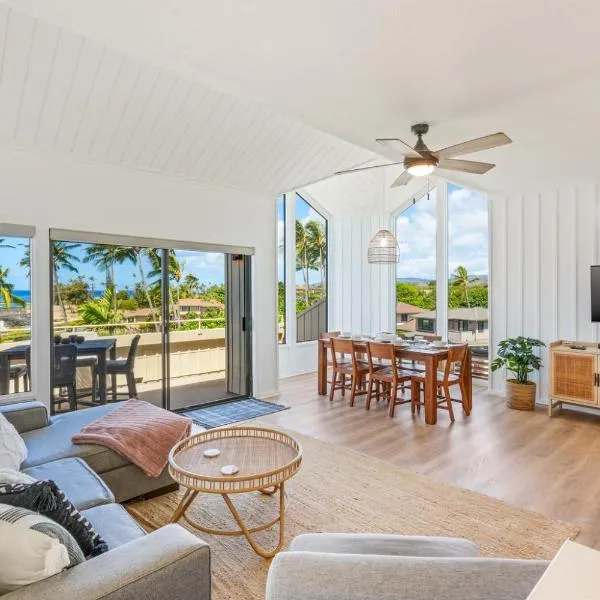 Beachfront Ocean Views Pools & Pickleball, hotelli kohteessa Koloa