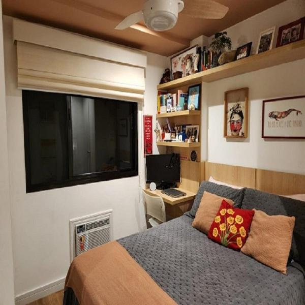 Apartamento em Copacabana com piscina
