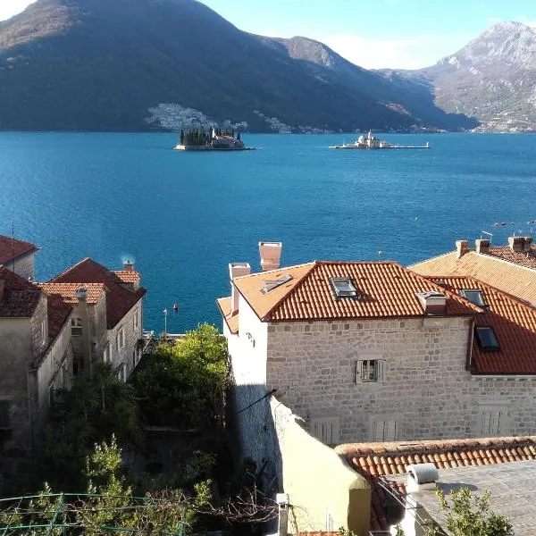 Guest House Dragutinovic, hotel em Perast