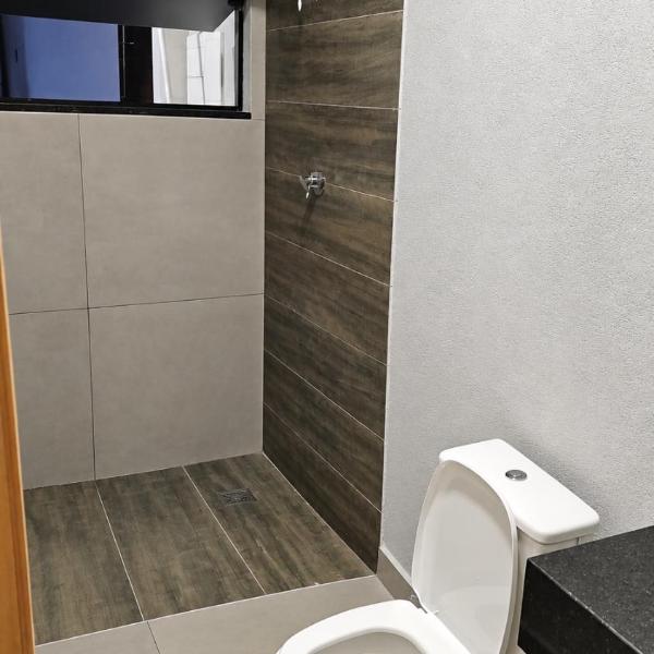 Moderna área com Wi-Fi e ar condicionado - Foto 3