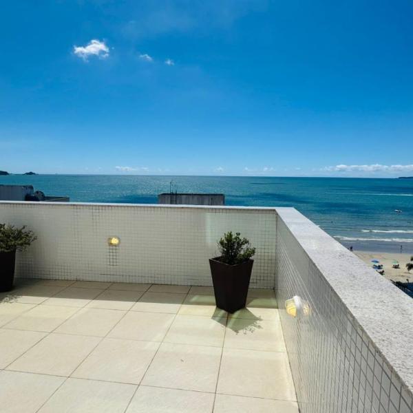 Exclusivo na Meia Praia Frente MAR