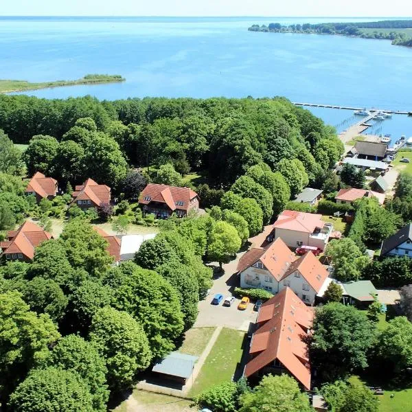 Ferienanlage Müritz Seeromantik, hotell i Sietow Dorf