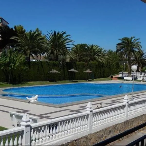 Fantastic Seaview Apartment, hotel in Alicante