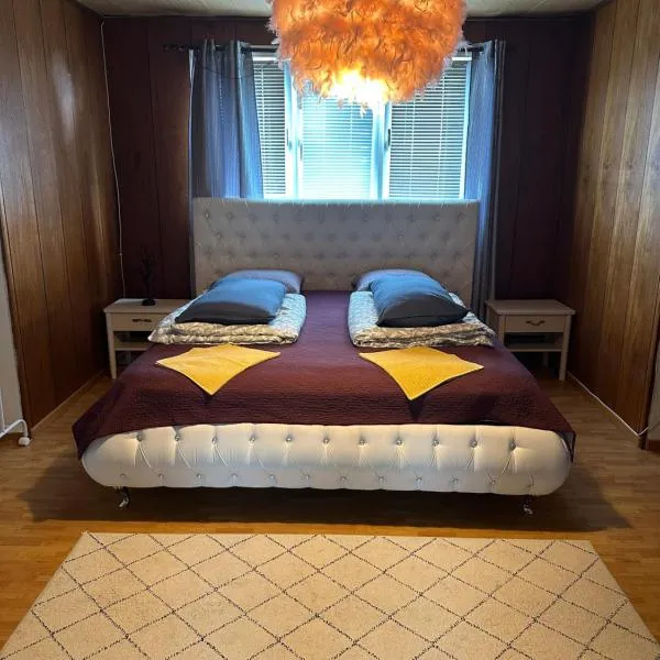 Faruqshus, hotel in Mönsterås