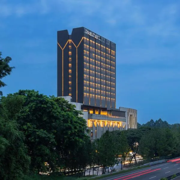 DoubleTree by Hilton Jakarta Bintaro Jaya, hotell i Serpong