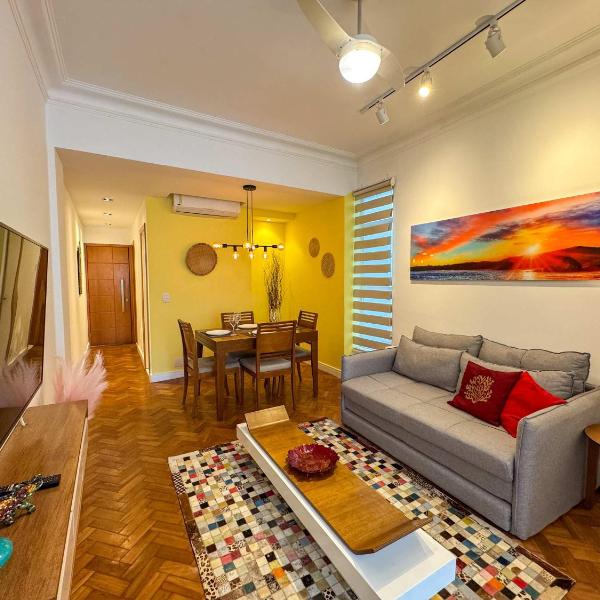 Beachside Apartment near Copacabana & Ipanema