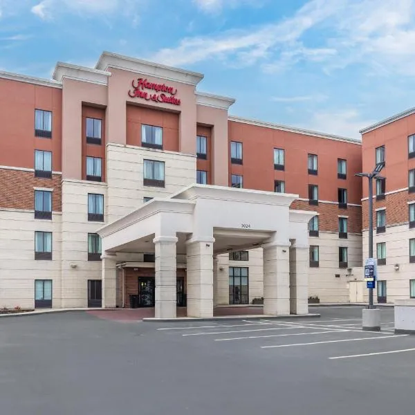 Hampton Inn & Suites Cincinnati / Uptown - University Area, hotel di Cincinnati