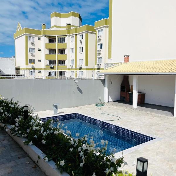 Casa aconchegante com 380mts e piscina - Foto 4