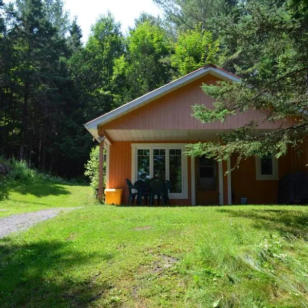 Chalet Esmeralda, Hotel in Piopolis