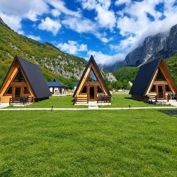 Wooden cottages KONAK、Šavnikのホテル