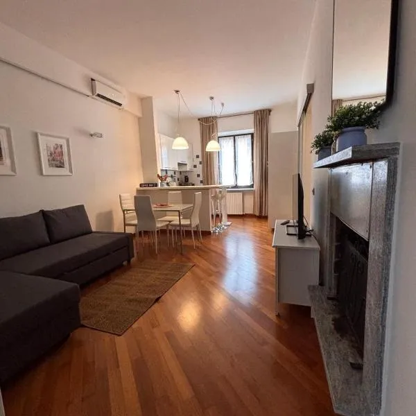 Monza center - elegant retreat in the heart of Monza, hotel u gradu 'Monza'