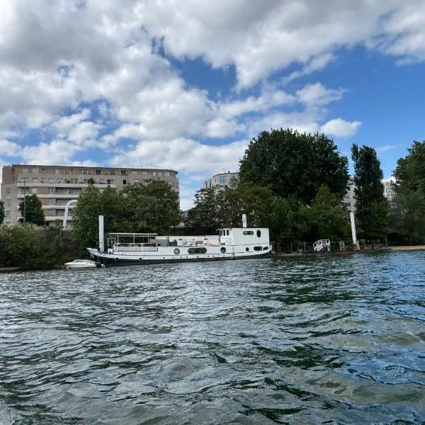 Chambre d'hôtes sur un bateau logement, hotel i Asnières-sur-Seine