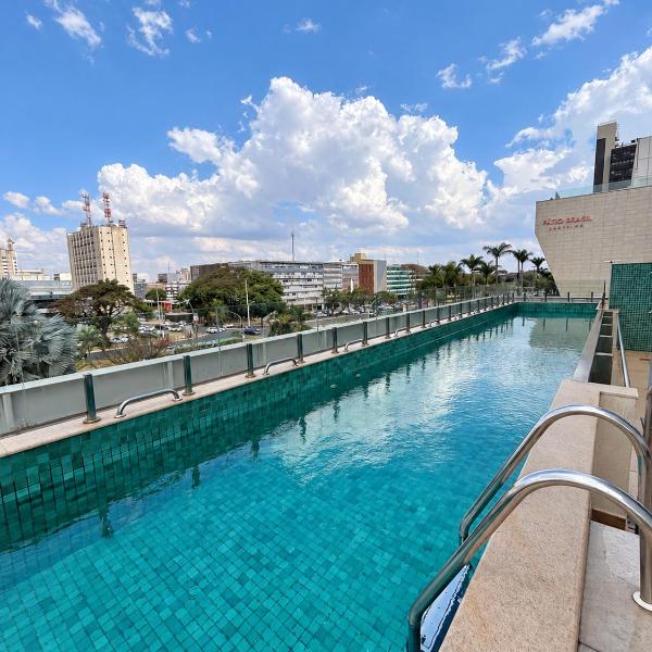 Flat Particular no Tryp - Piscina Aquecida - Estacionamento - Frente ao Shopping - TV - WIFI - Ar Cond - Serviço de Quarto - Foto 4