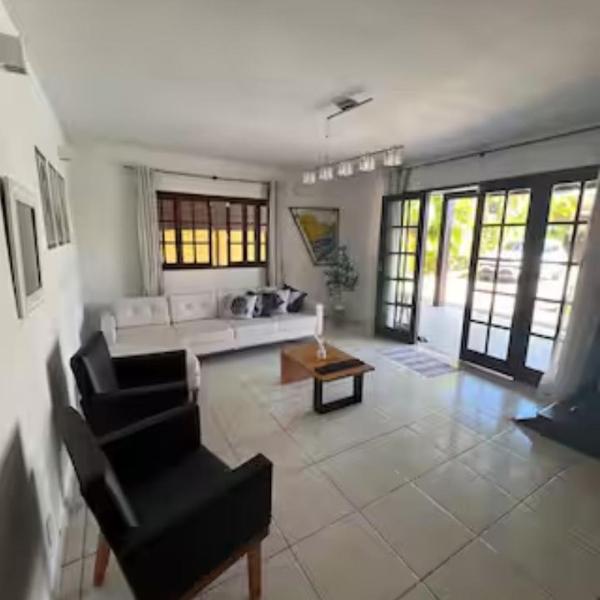 Casa Buziana, 200 metros da Praia Geriba