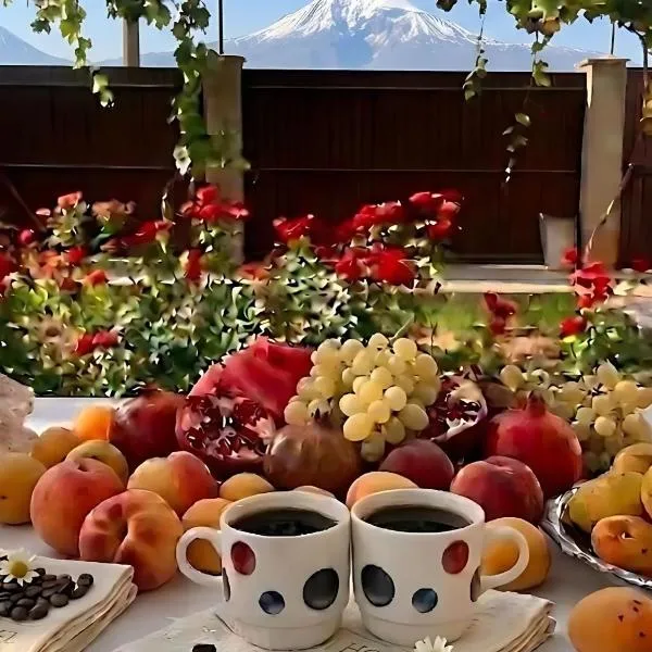 Veni Vedi, hotel Vedi városában
