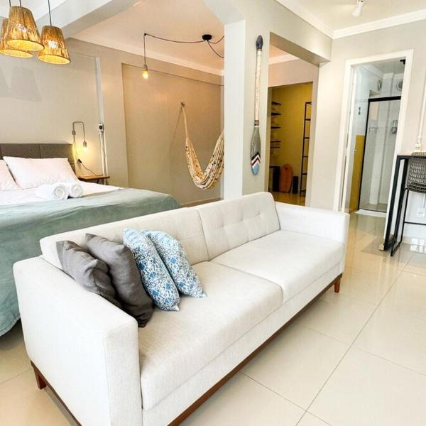 Studio completo a 50m da Praia Brava