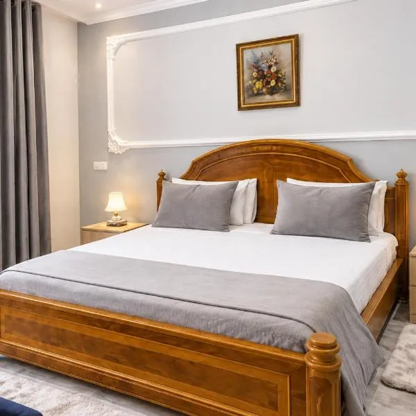 1er etage Atlas luxury haven for family and married couples, hotel in Azrou