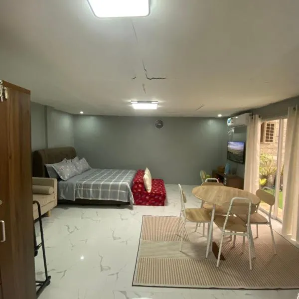 Mr Home Stays Valencia City Bukidnon, hotelli kohteessa Valencia
