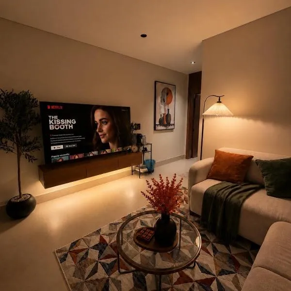 سويت إبرام- بتصميم فاخر بدخول ذاتي, hotel u gradu Damam