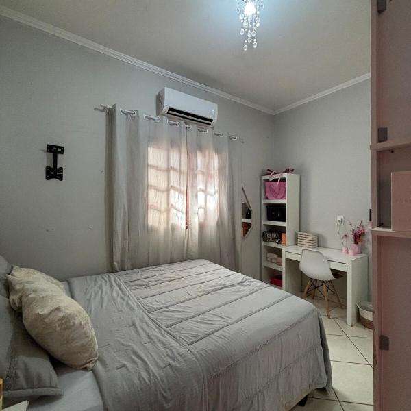 Casa com Piscina em bairro nobre para até 8 pessoas - Foto 2