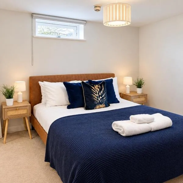 Central Windsor, FREE Parking 300m to Castle, Pet Friendly、ウィンザーのホテル