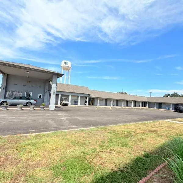 Americas Best Value Inn Giddings, hotel di Giddings