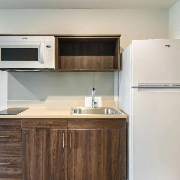 WoodSpring Suites Thornton-North Denver, מלון בת'ורנטון