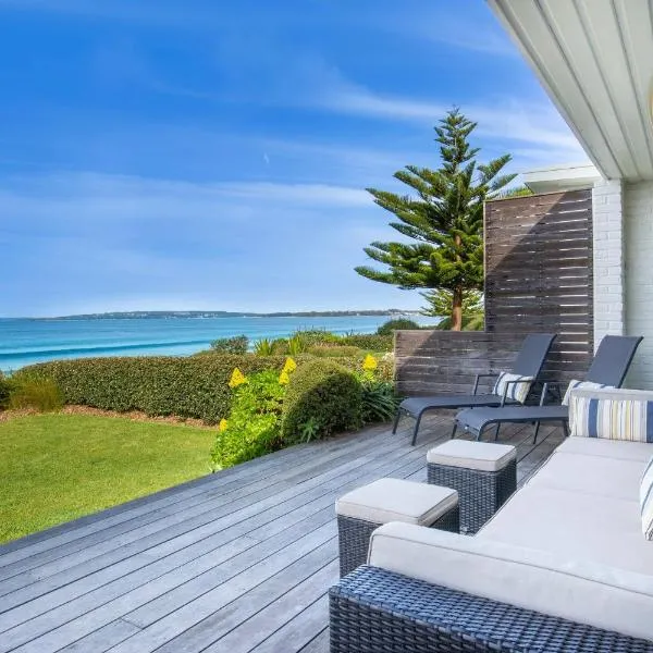 Callala Beach에 위치한 호텔 Azure Absolute Beachfront I Pet Friendly