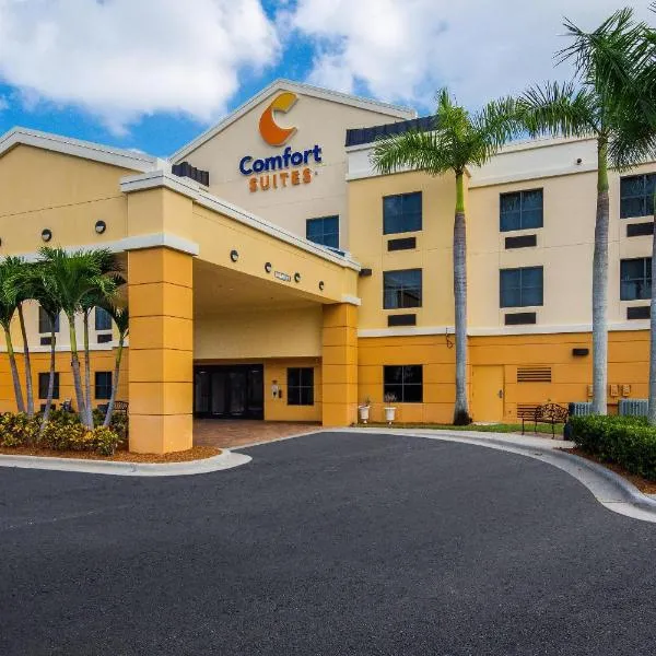 Comfort Suites Vero Beach I-95, hotelli kohteessa Vero Beach