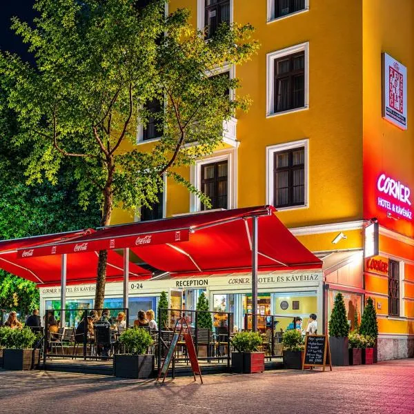 Corner Hotel & Kávéház, Hotel in Dunaújváros