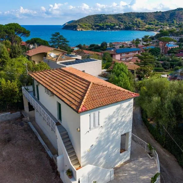 Villa Viola Rooms, a 200mt dalla spiaggia di Procchio, hotell sihtkohas Procchio