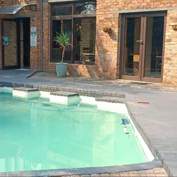 An Exclusive Guesthouse too, Hotel in Mbombela