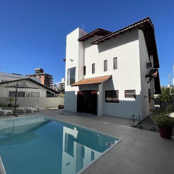 Casa das Avencas - Casa para 12 pessoas com piscina privativa.